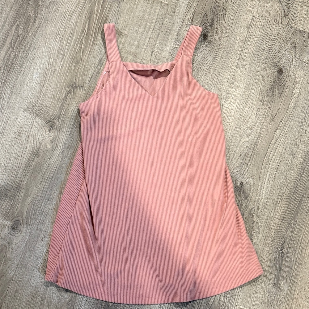 Pink dress